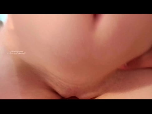 ❤️ Ablamın odasında uyuyorum ve ben böyle uyandım ❌ Porno bizde ❌❤