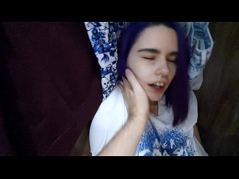 ❤️ Dolapta ablamı buldum ve boşalmasına yardım etti ❌ Porno bizde ❌❤